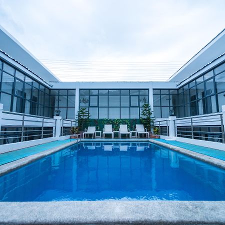 Erus Suites Hotel Boracay Manoc-Manoc Exteriör bild
