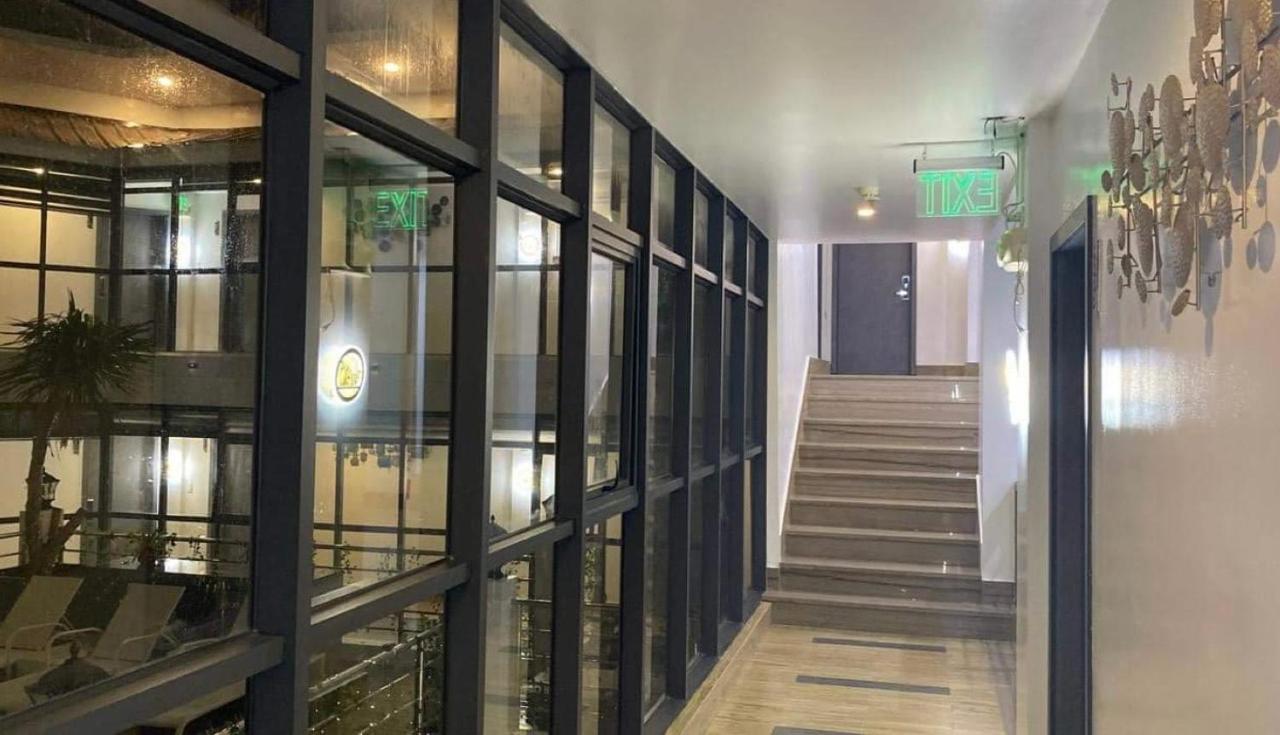 Erus Suites Hotel Boracay Manoc-Manoc Exteriör bild