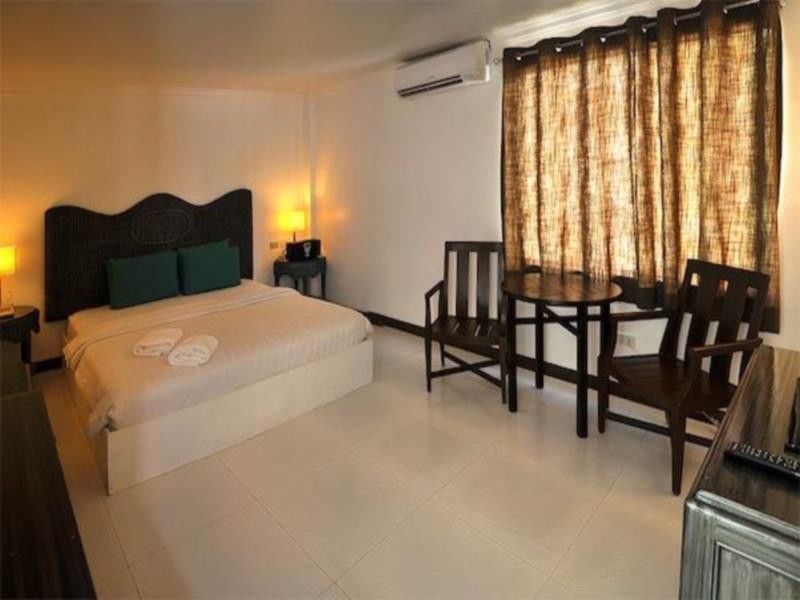 Erus Suites Hotel Boracay Manoc-Manoc Exteriör bild
